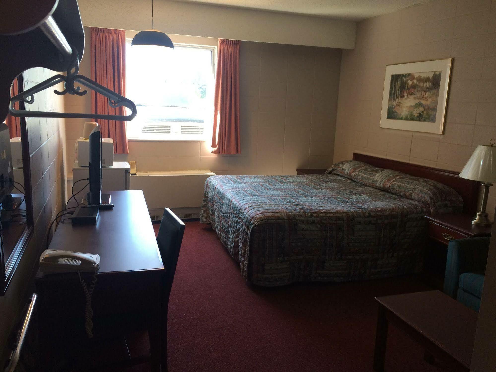 Midtown Motor Inn Bonnyville Luaran gambar