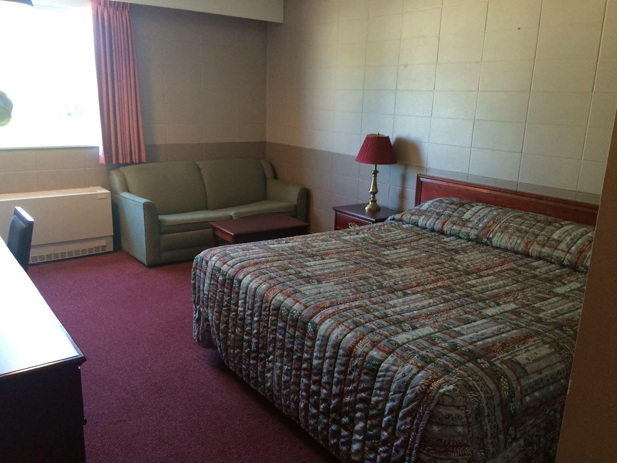 Midtown Motor Inn Bonnyville Luaran gambar