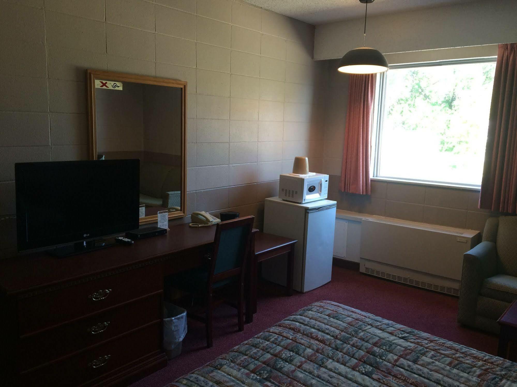 Midtown Motor Inn Bonnyville Luaran gambar